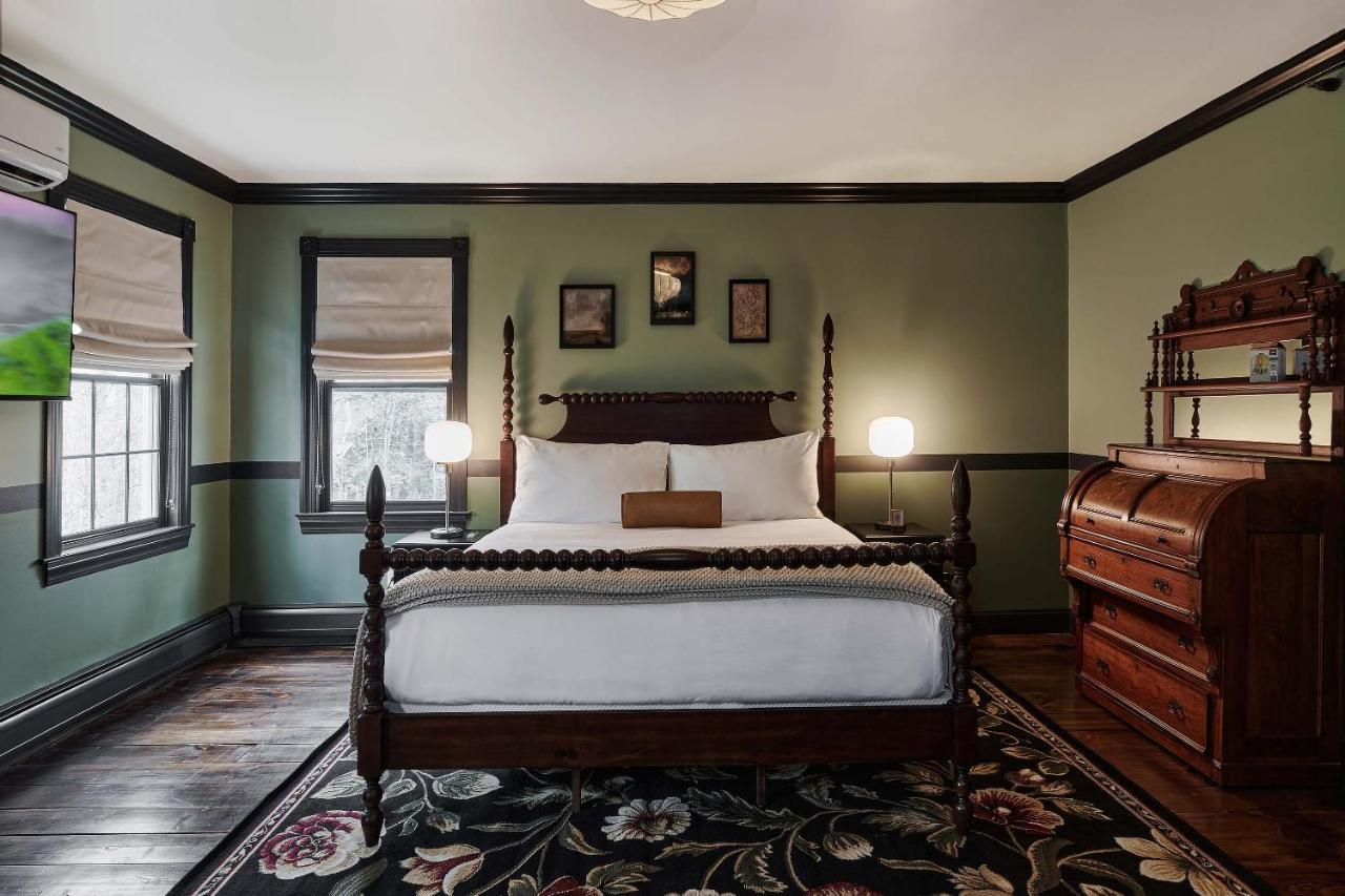 Готель The Constance By The Lenox Collection Екстер'єр фото